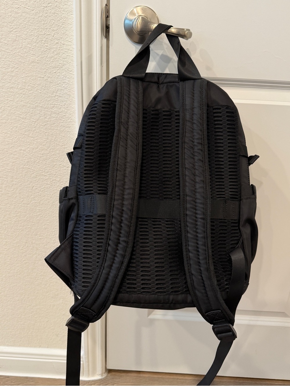 C&C California black backpack - Picture 5 of 11